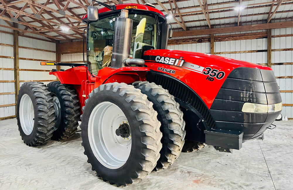 A Case IH 350 HD Steifer series tractor